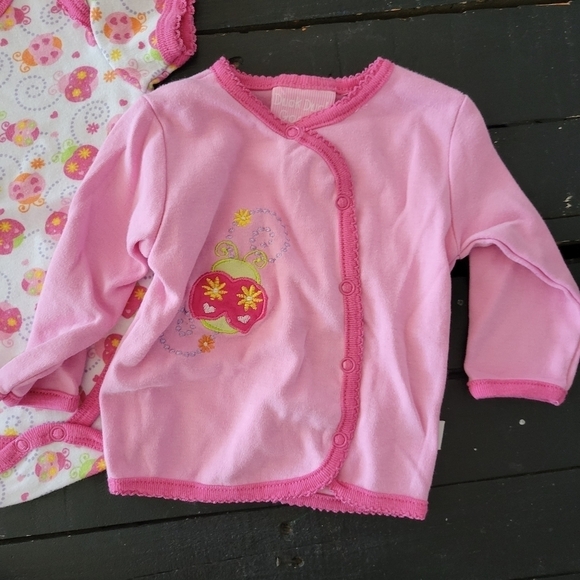 Duck Duck Goose NWOT Baby Girl 0-3 Months Three Pieces Outfit Pink White Set - Picture 3 of 5